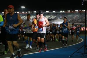 BIB: 4127, 45615, 41940, 40630
                            <button type="button" onclick="openModal(10682047)" class="btn btn-primary btn-sm float-right btn-popup" data-toggle="modal" data-target=".modal-high-quality">
                        <i class="fas fa-shopping-cart"></i> Add to Cart
                    </button>
                                            <button type="button" onclick="isThisMe(10682047, true)" class="btn btn-success btn-sm float-right btn-popup btn-isme hidden" data-toggle="tooltip" data-placement="bottom" title="นี่คือรูปของคุณใช่ไหม คลิกที่นี่เพื่อเอาเข้าอัลบั้ม">
                        <i class="fas fa-plus"></i> Add to album
                    </button>
                    <button type="button" onclick="isThisMe(10682047, false)" class="btn btn-warning btn-sm float-right btn-popup btn-isnotme hidden">
                        <i class="fas fa-ban"></i> Remove from album
                    </button>